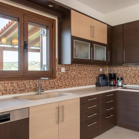 Agnanti Marina With Private Pool * Σκουλούφια